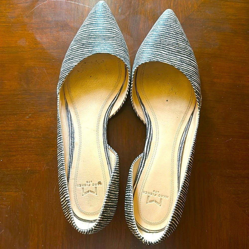 Marc Fisher black and white flats